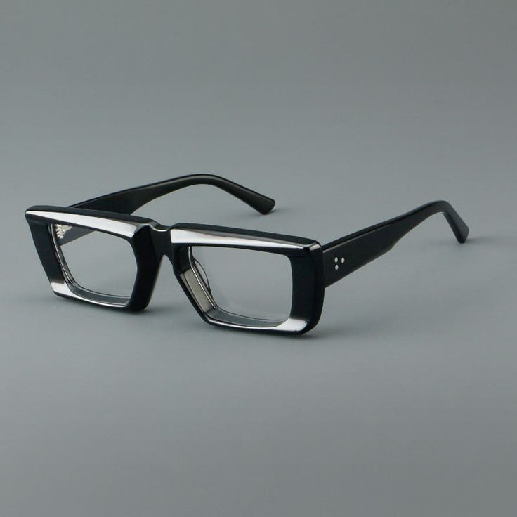 eye glasses
