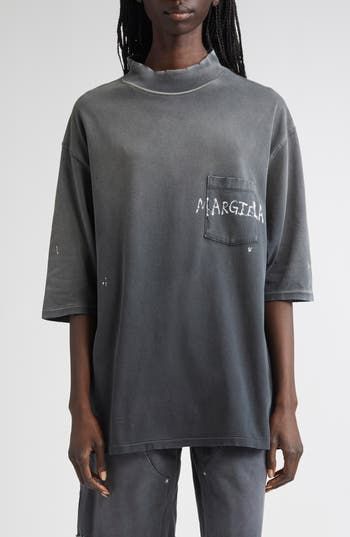 baggy t shirt